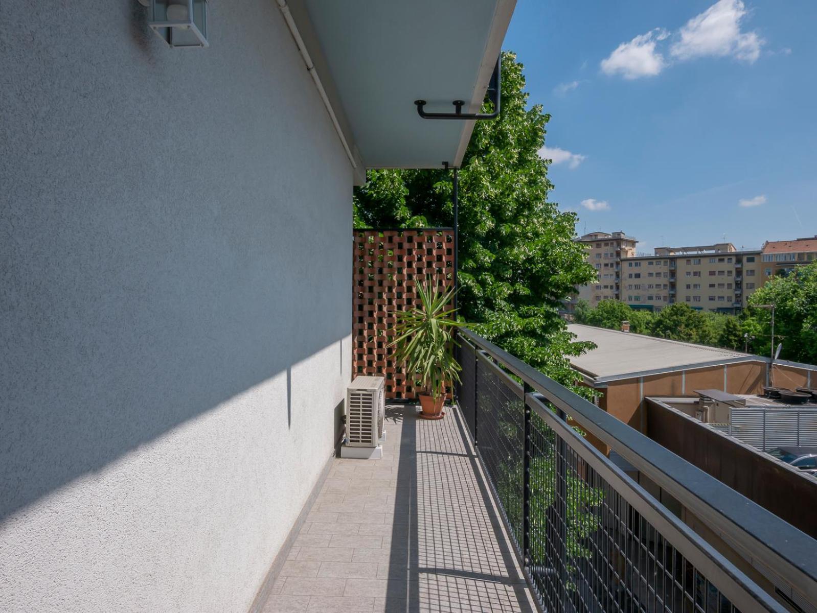 Sant'agostino-centro Near M2 Milan